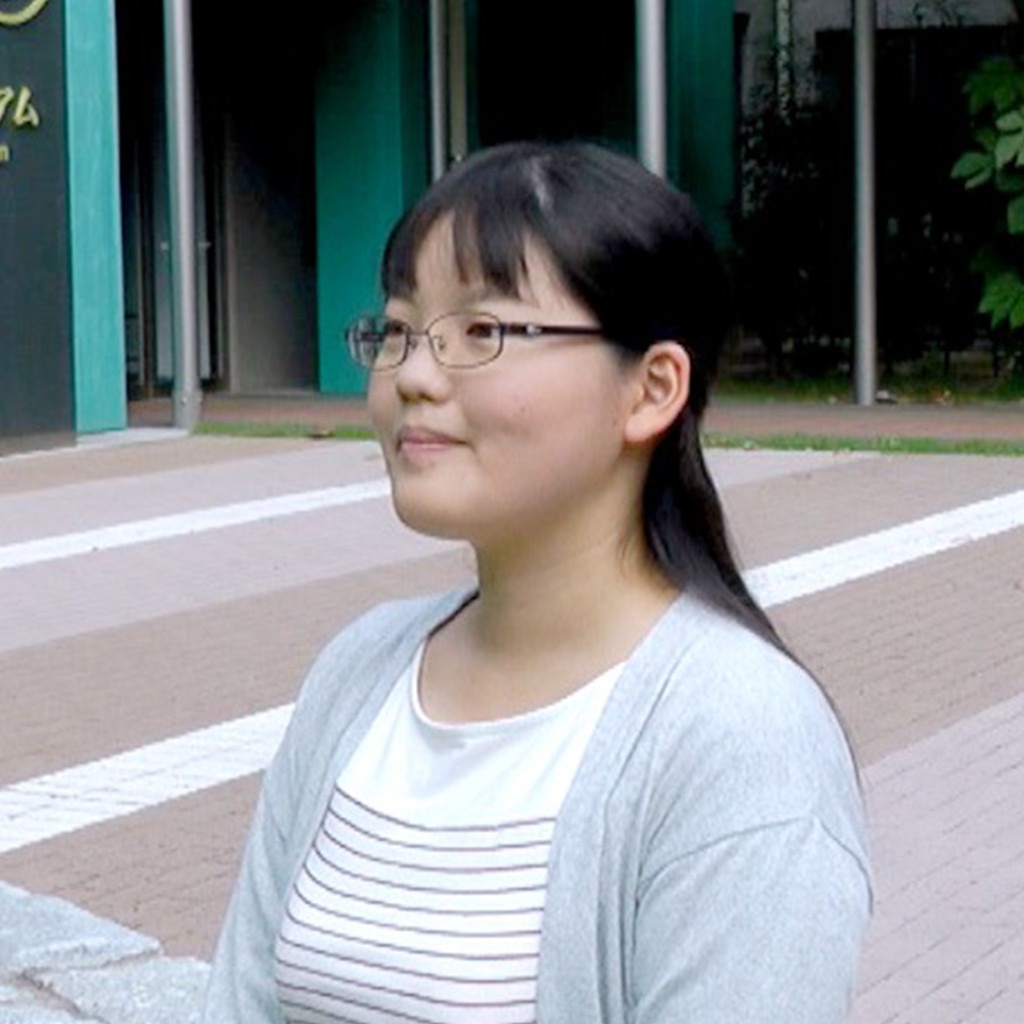 信重美幸さん