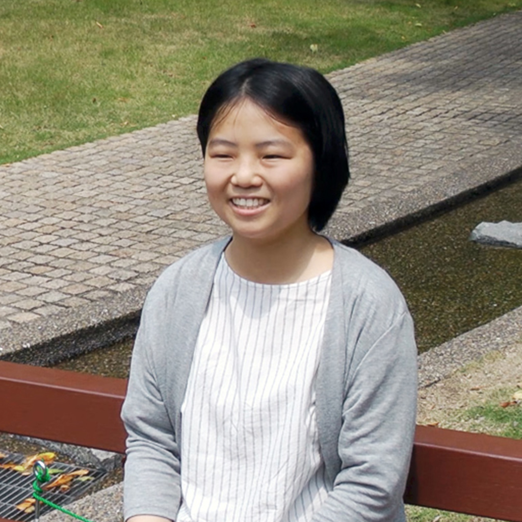 高谷真優さん