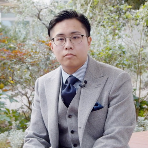 露口 翔大さん